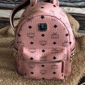 Stark Visetos backpack